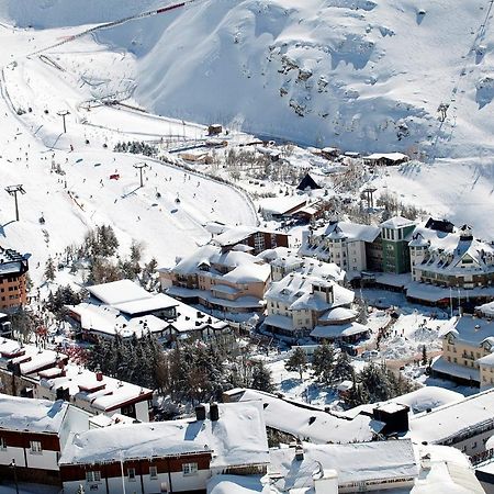 Apartamentos Sierra Nevada Pie De Pistas 3000 Kültér fotó